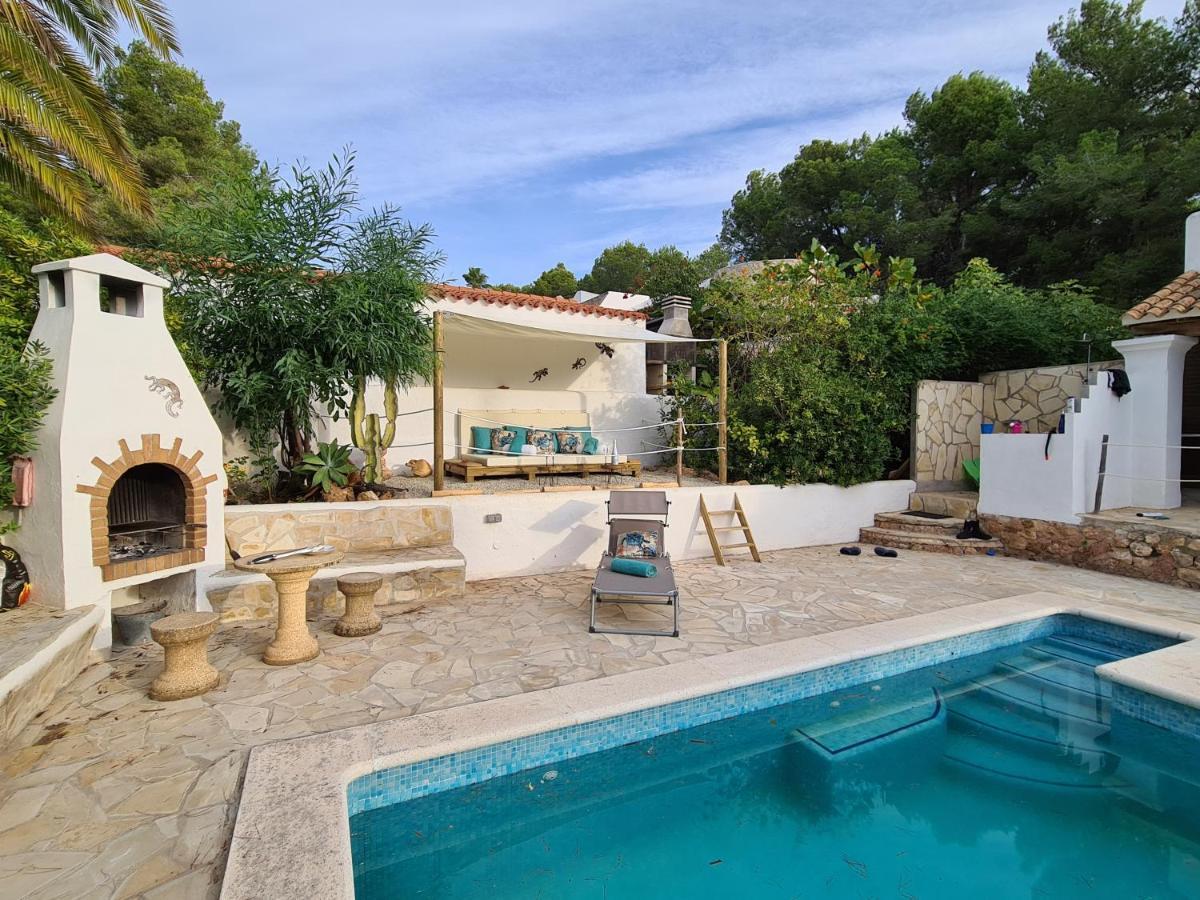 Private Villa Mit Eigenem Pool Unter Palmen Cala Llenya  Bagian luar foto