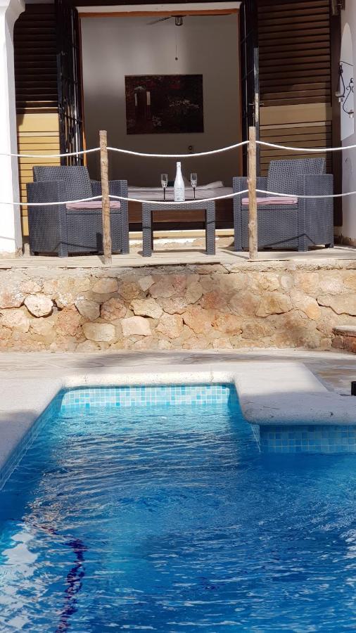 Private Villa Mit Eigenem Pool Unter Palmen Cala Llenya  Bagian luar foto