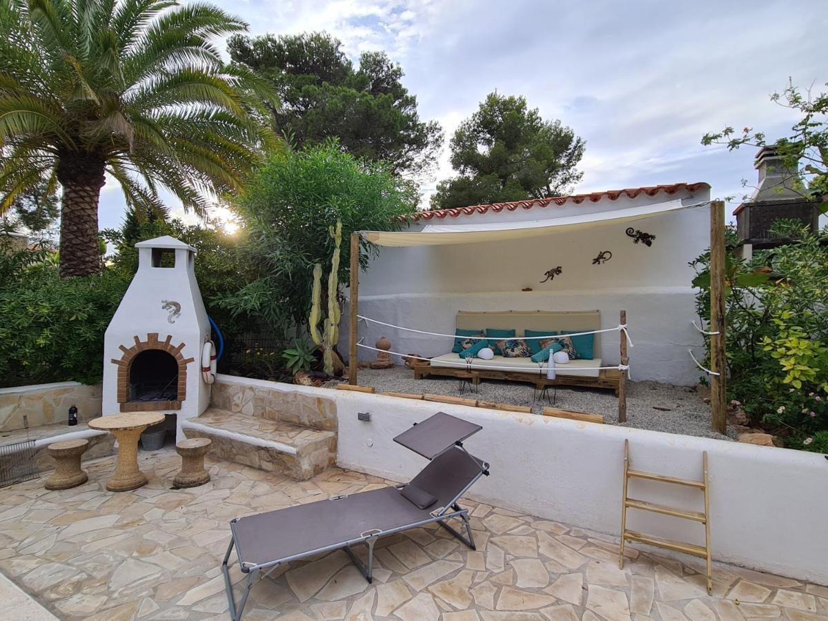 Private Villa Mit Eigenem Pool Unter Palmen Cala Llenya  Bagian luar foto