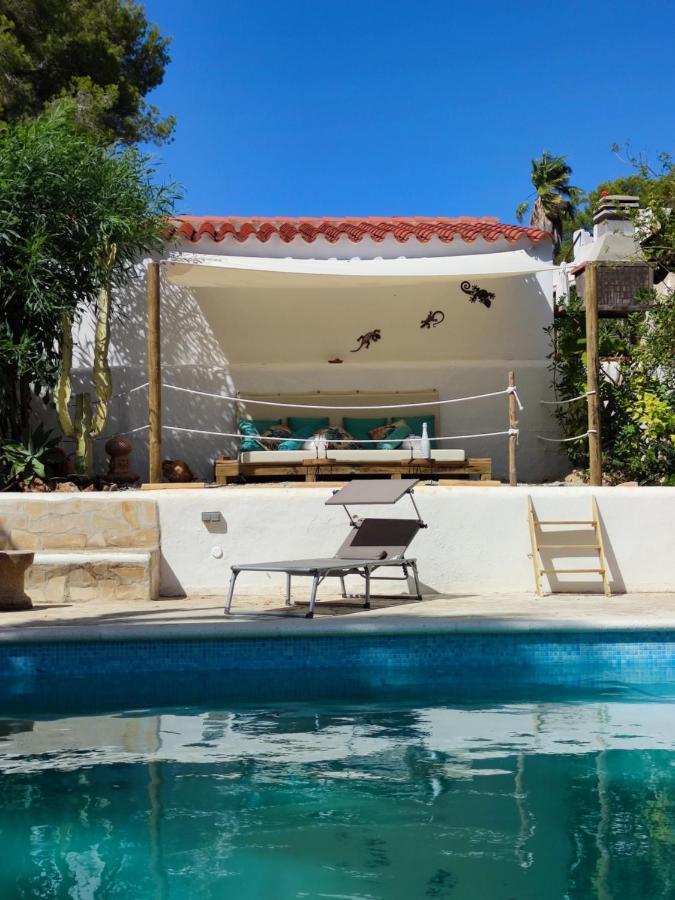 Private Villa Mit Eigenem Pool Unter Palmen Cala Llenya  Bagian luar foto